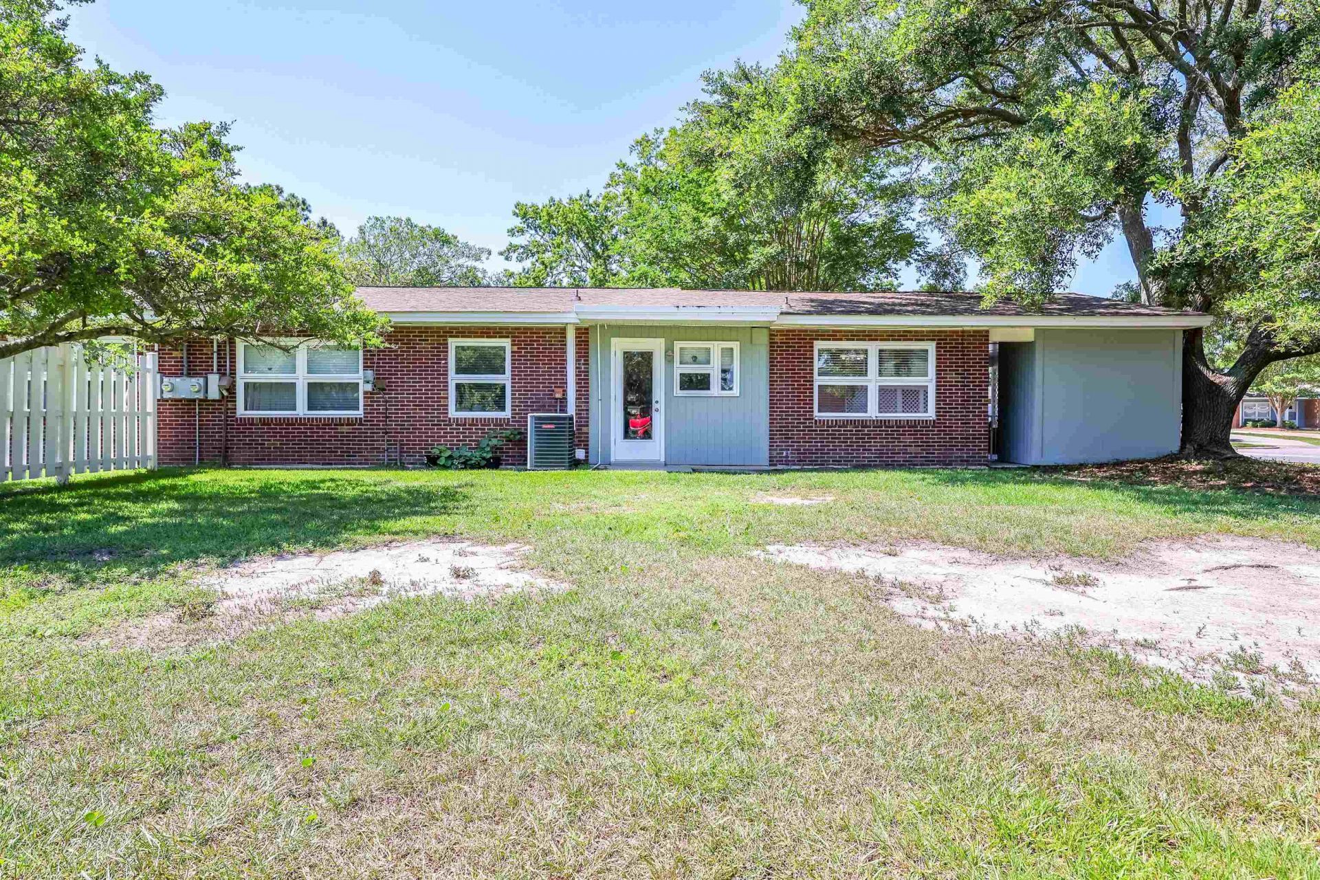 854 Pampas Dr.  Photo 24