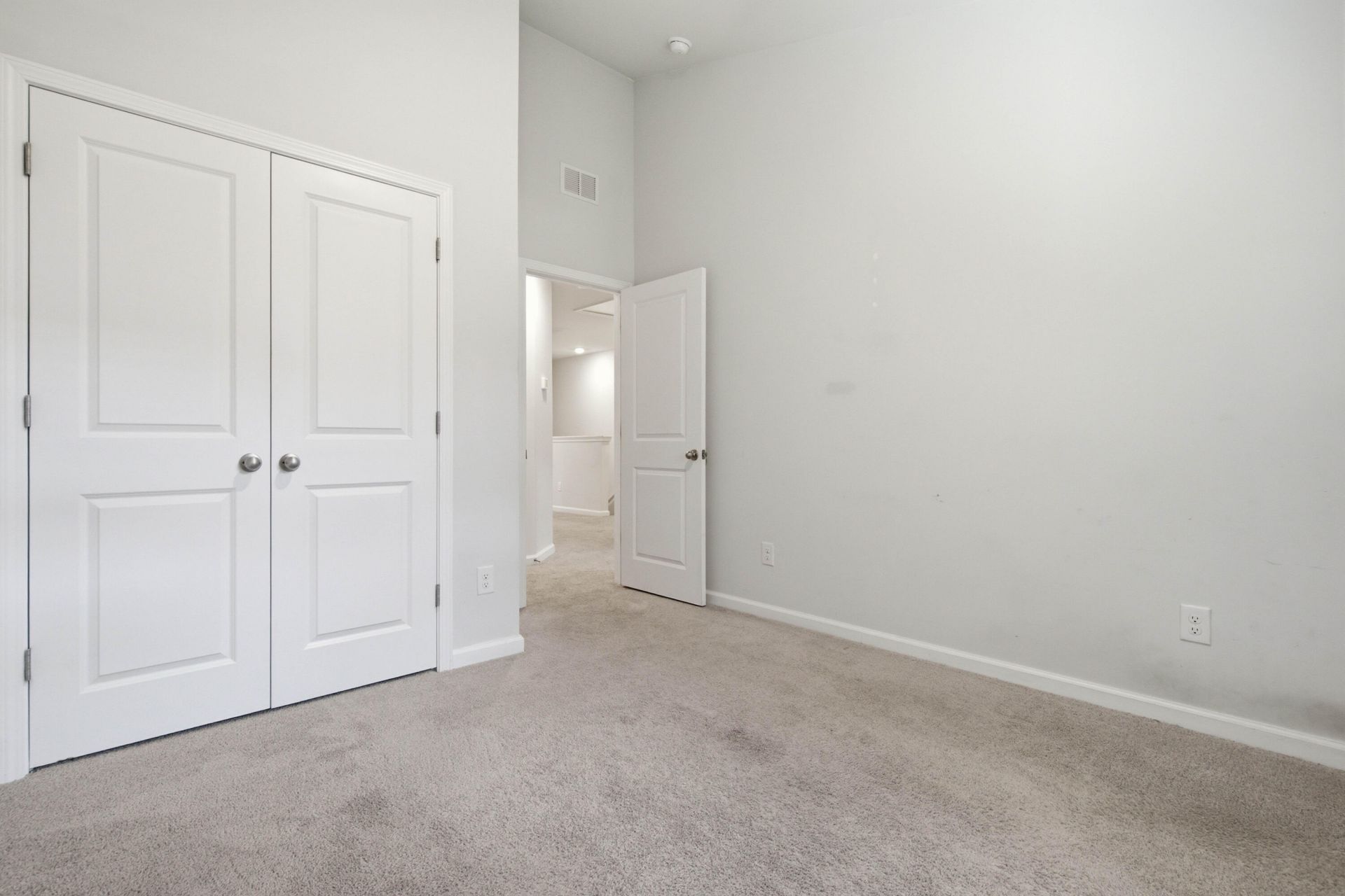 181 Orchid Bloom Circle Photo 24