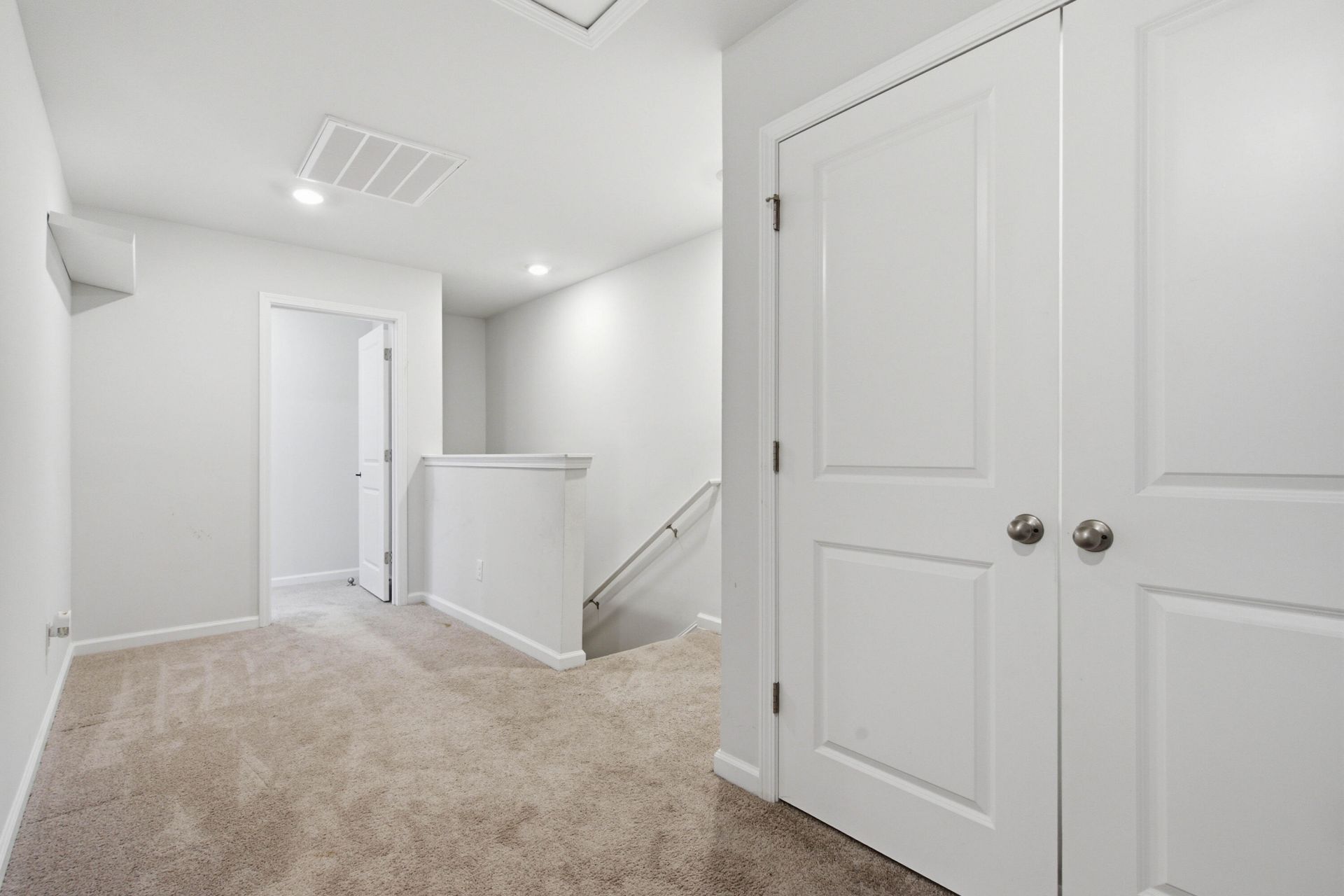 181 Orchid Bloom Circle Photo 36