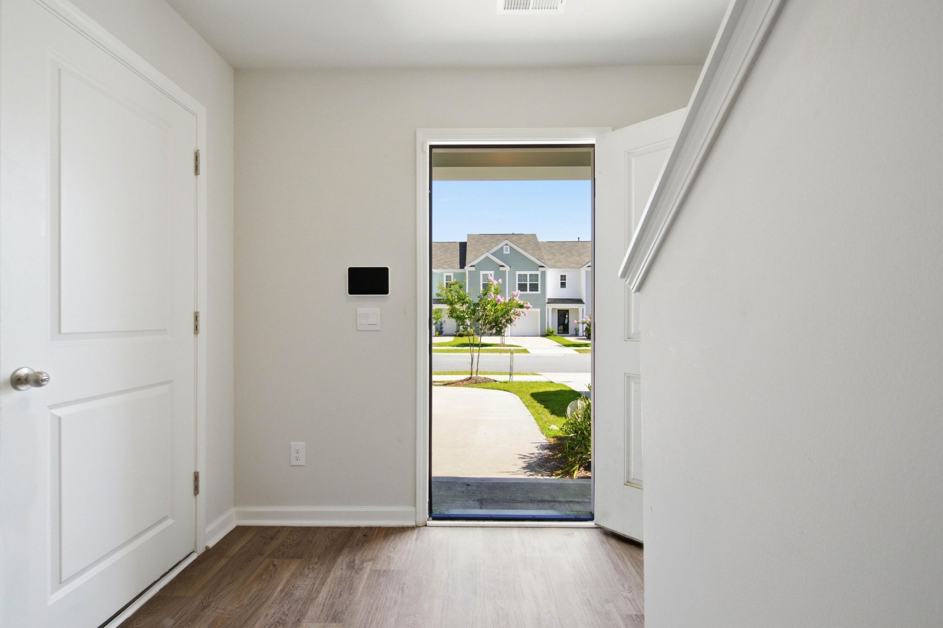 181 Orchid Bloom Circle Photo 38