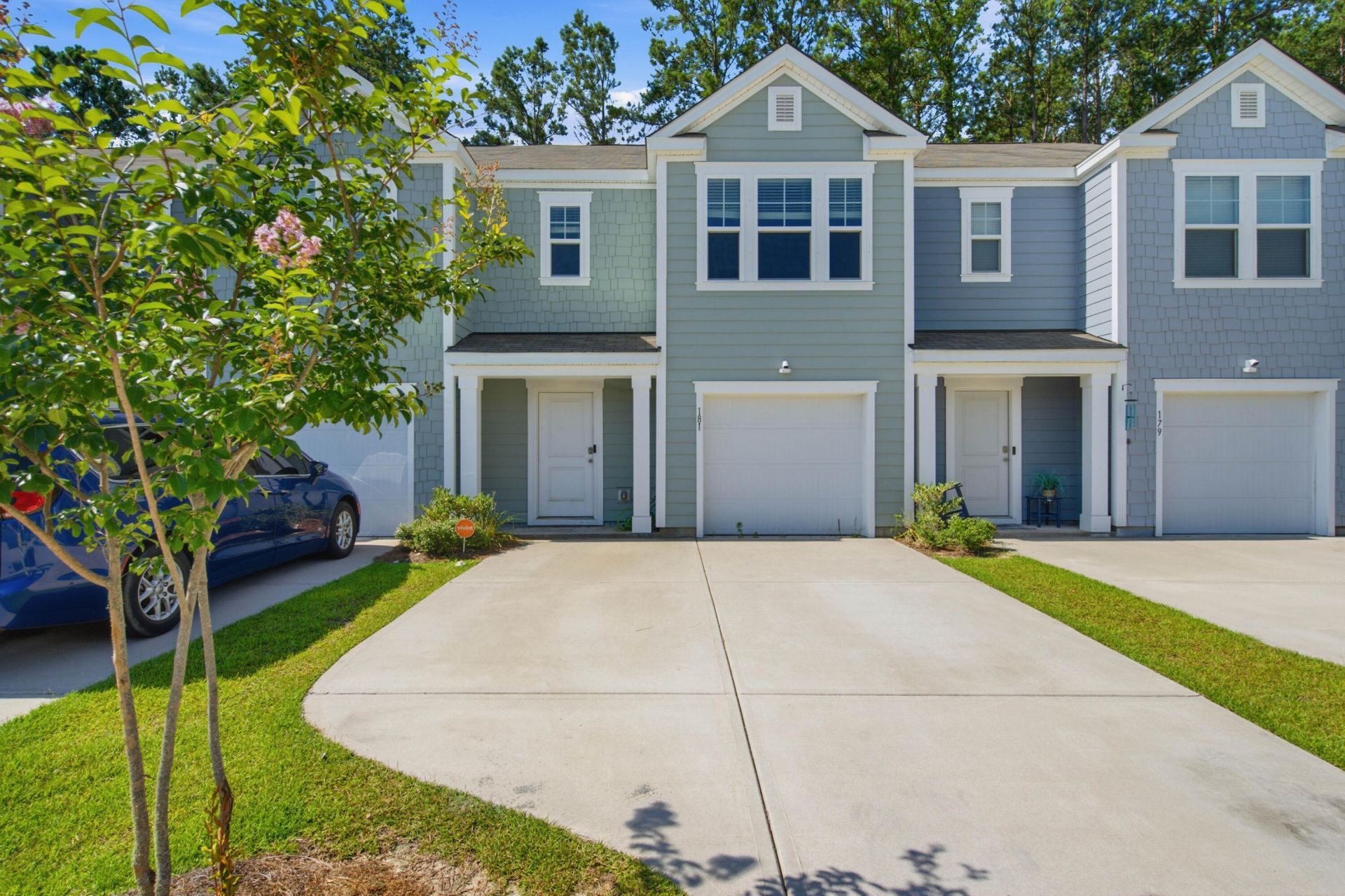 181 Orchid Bloom Circle Photo 46