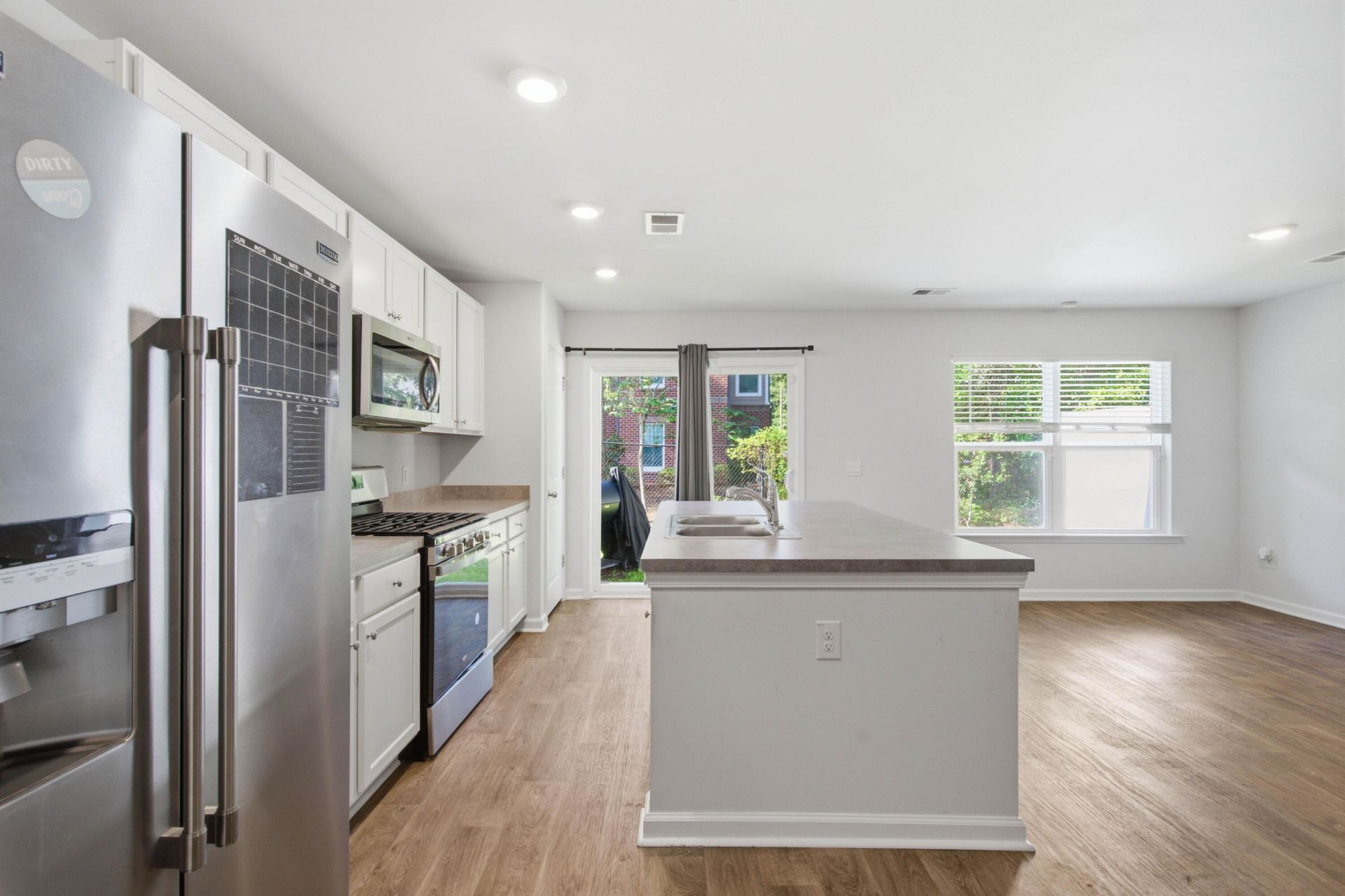 181 Orchid Bloom Circle Photo 6