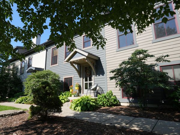 2168 New Town Drive NE, Grand Rapids, MI 49525