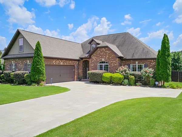 17510 Maree Drive, Athens, AL 35613