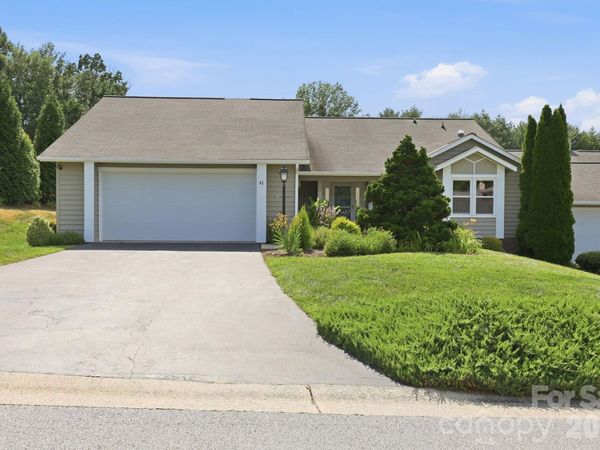 41 Cedarcliff Circle, Asheville, NC 28803