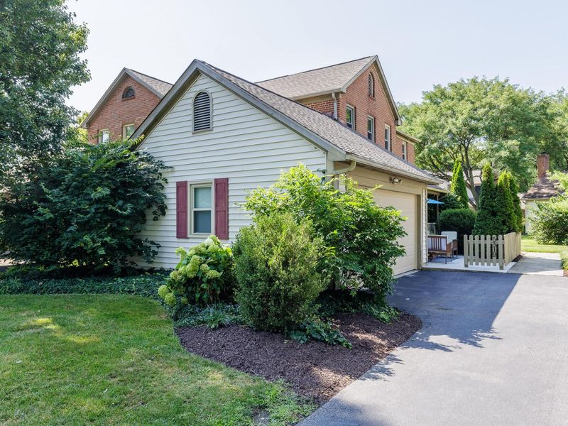 5319 Tara Hill Drive, Dublin, OH 43017 Photo 1
