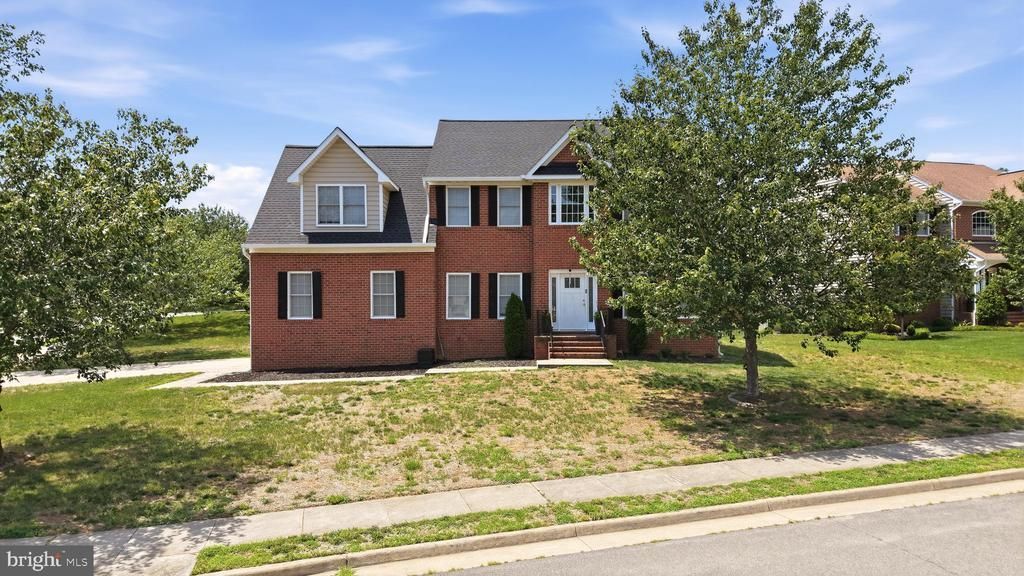5901 W Copper Mountain Drive, Spotsylvania, VA 22553 Main Photo