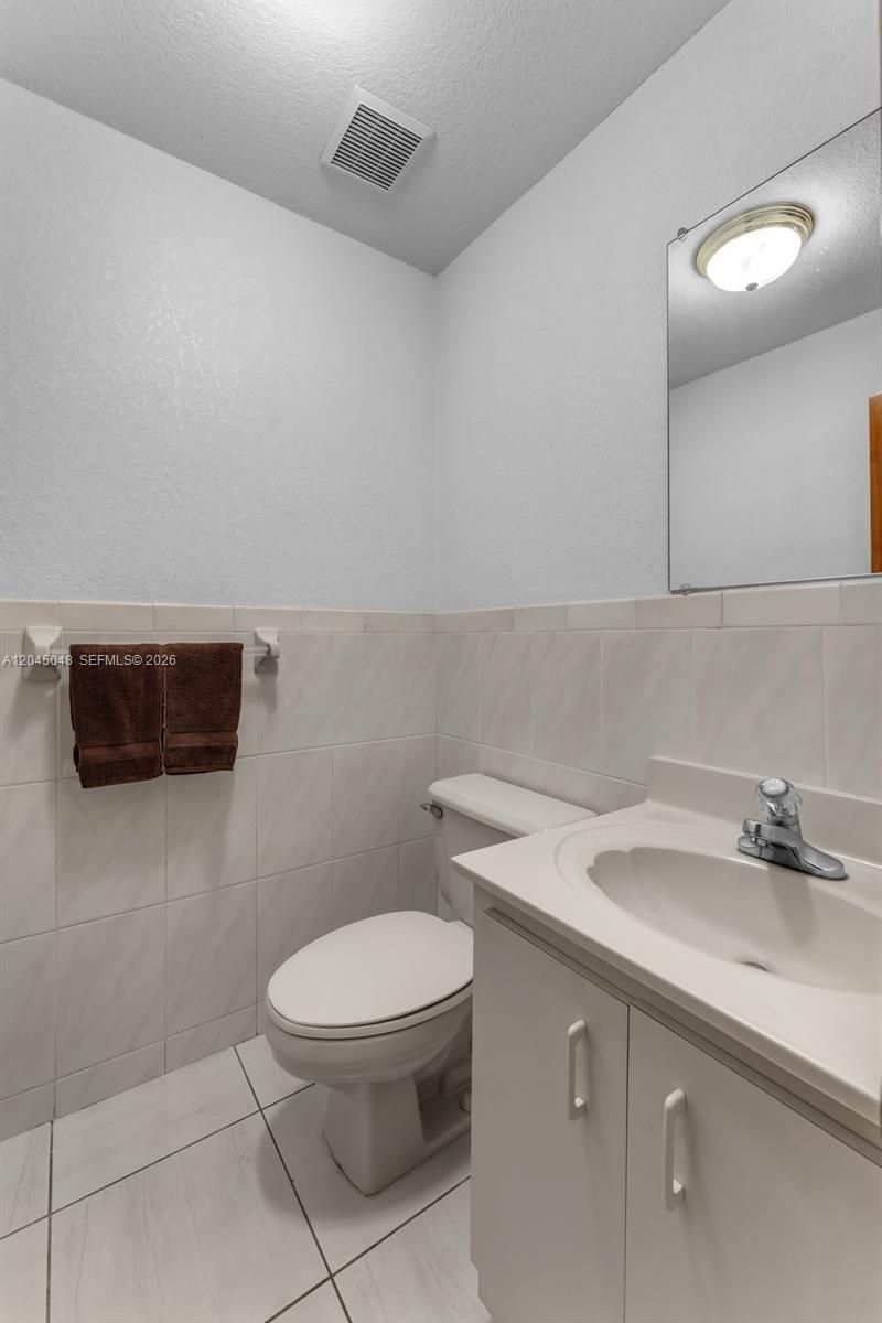 9900 SW 62nd St , Miami, FL 33173 Photo