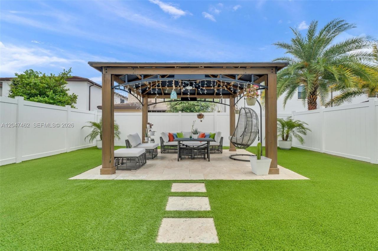 3538 W 108th St , Hialeah, FL 33018 Photo