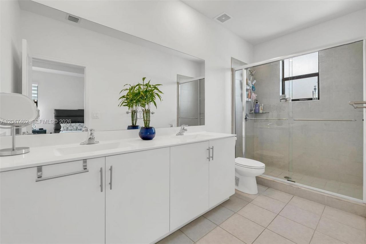 3538 W 108th St , Hialeah, FL 33018 Photo