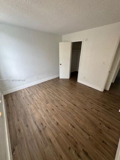 492 NW 165th St Rd , Unit C-415, Miami, FL 33169 Photo