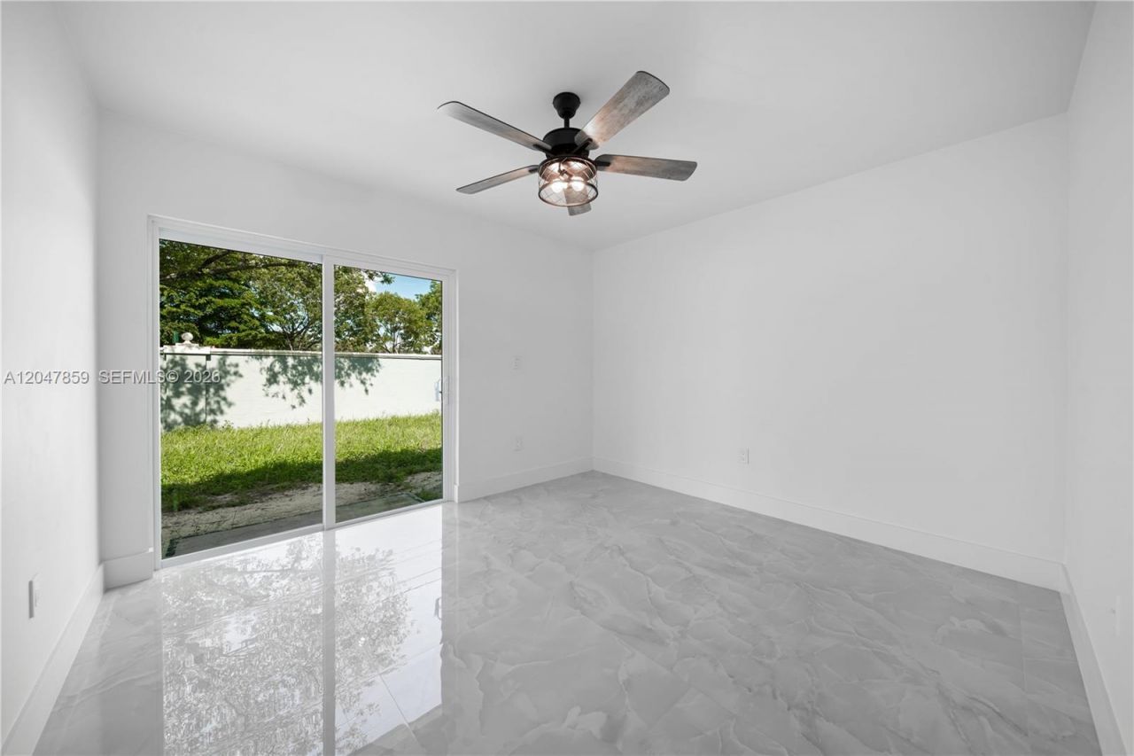 5680 NW 187th St , Miami Gardens, FL 33055 Photo