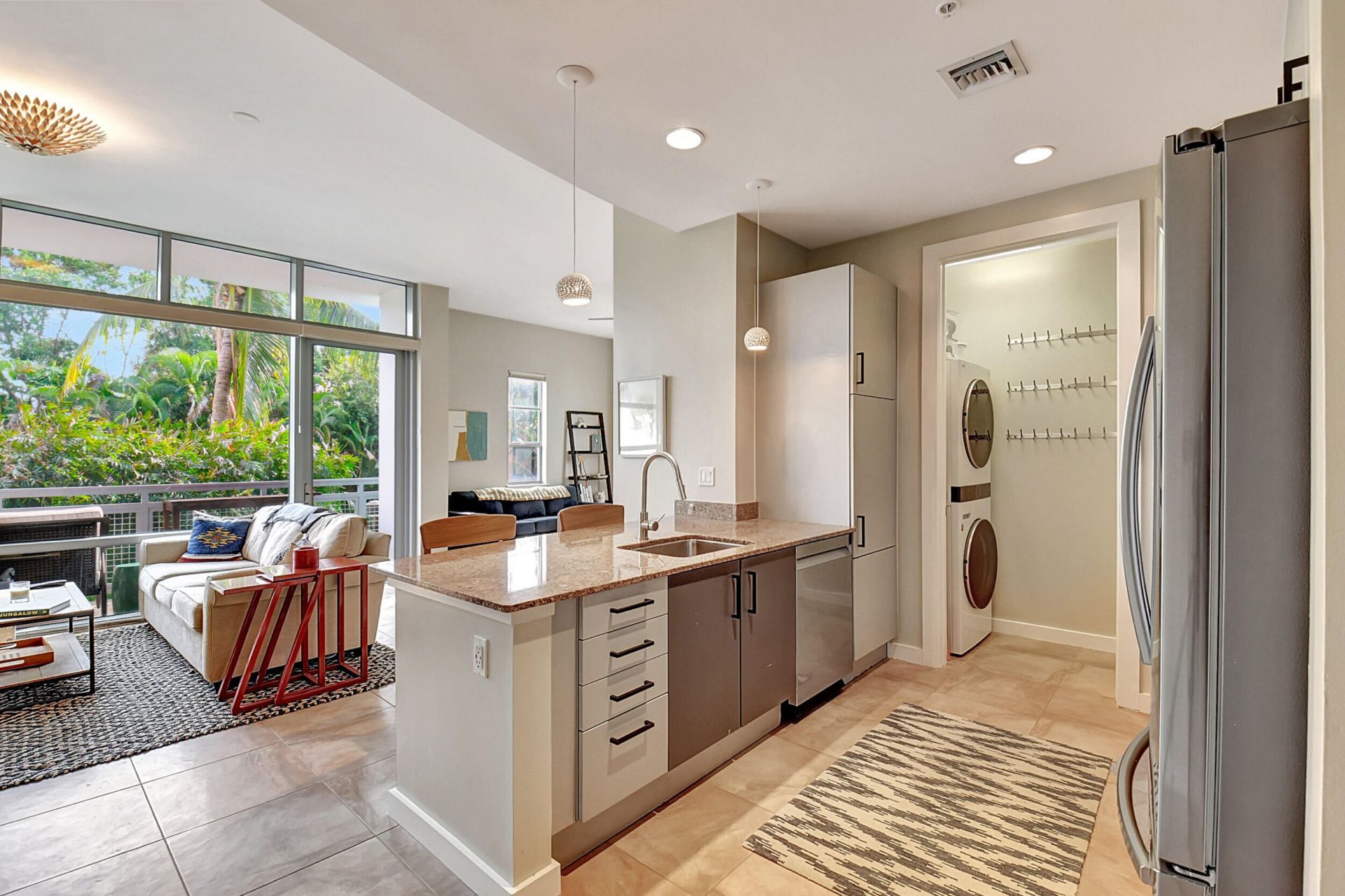 365 SE 6th Avenue, Unit 204, Delray Beach, FL 33483 Photo