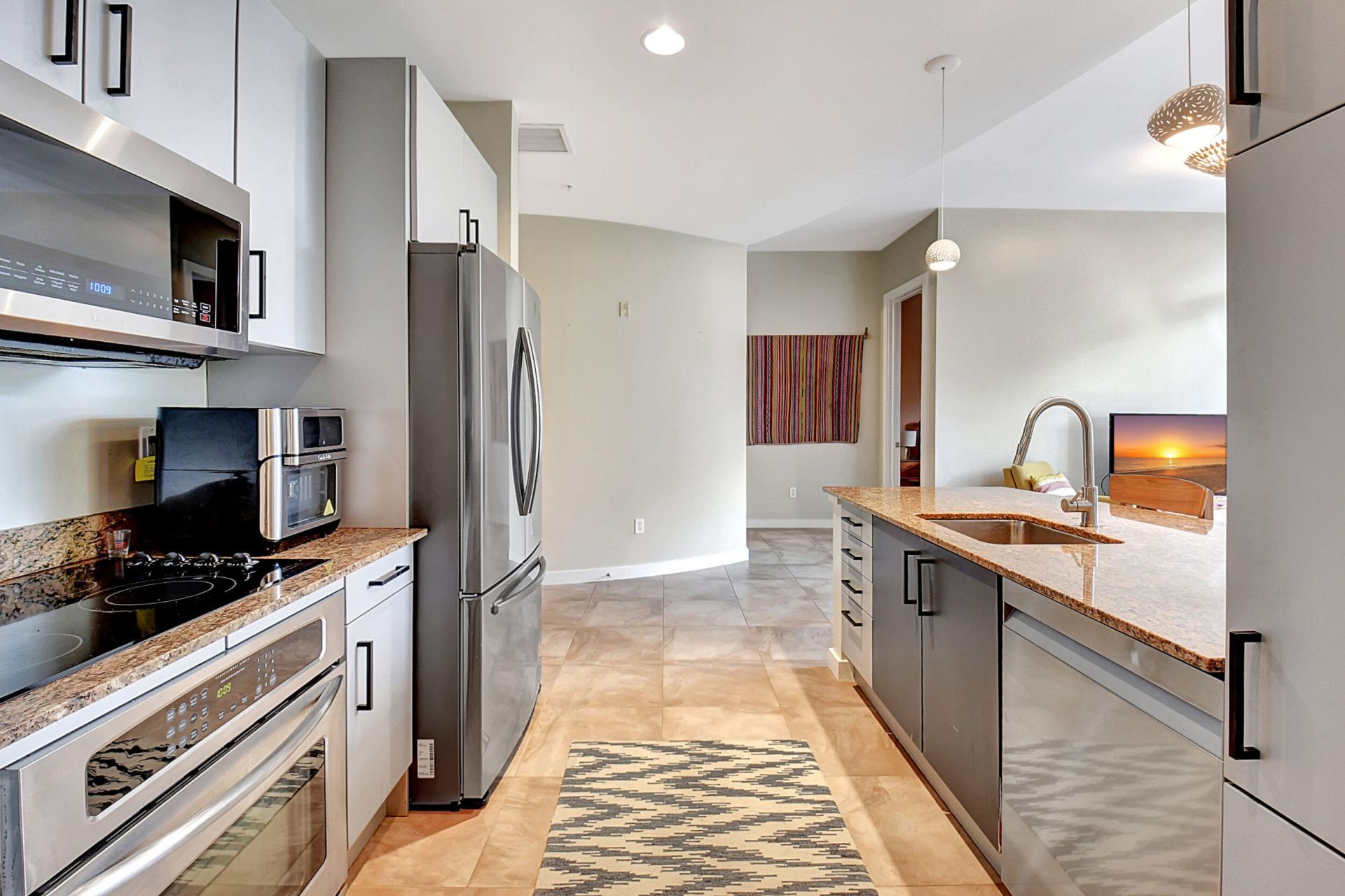 365 SE 6th Avenue, Unit 204, Delray Beach, FL 33483 Photo