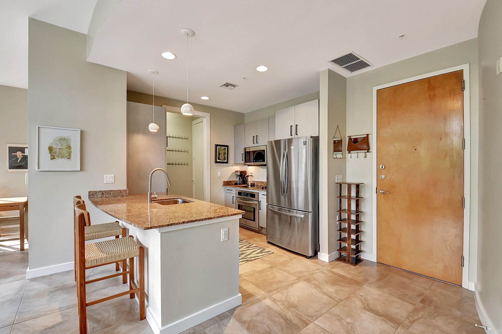 365 SE 6th Avenue, Unit 204, Delray Beach, FL 33483 Photo