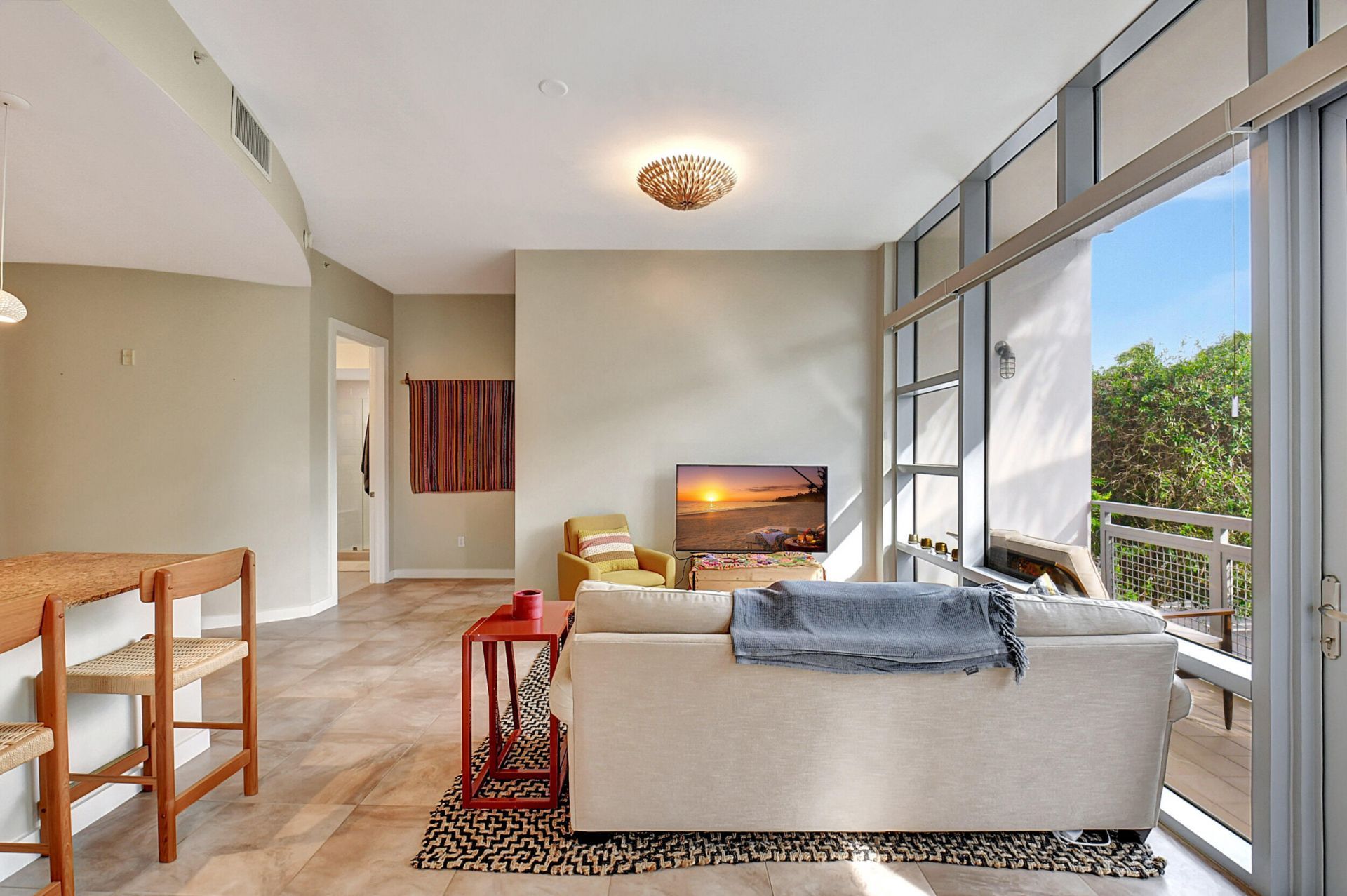 365 SE 6th Avenue, Unit 204, Delray Beach, FL 33483 Photo