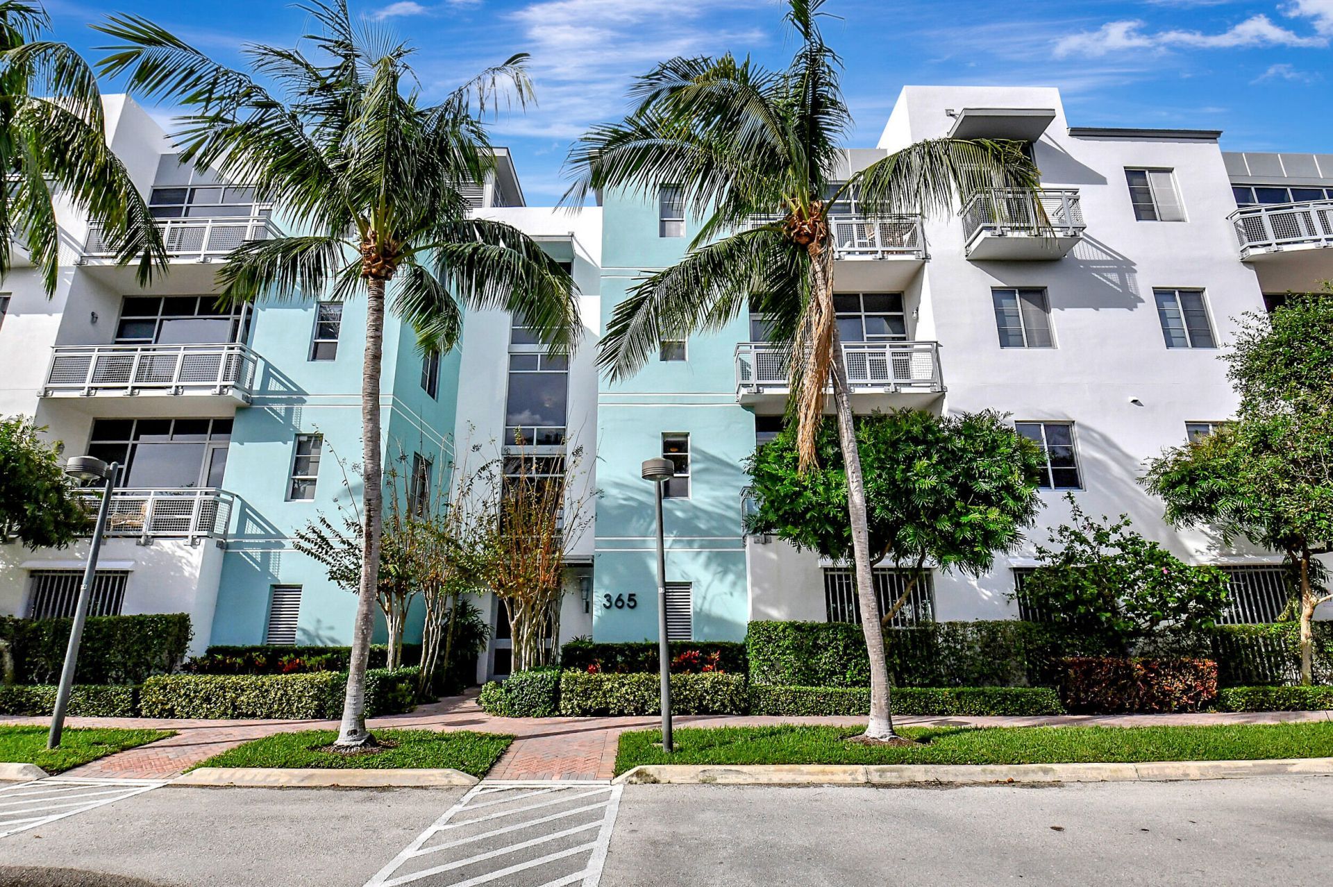 365 SE 6th Avenue, Unit 204, Delray Beach, FL 33483 Photo