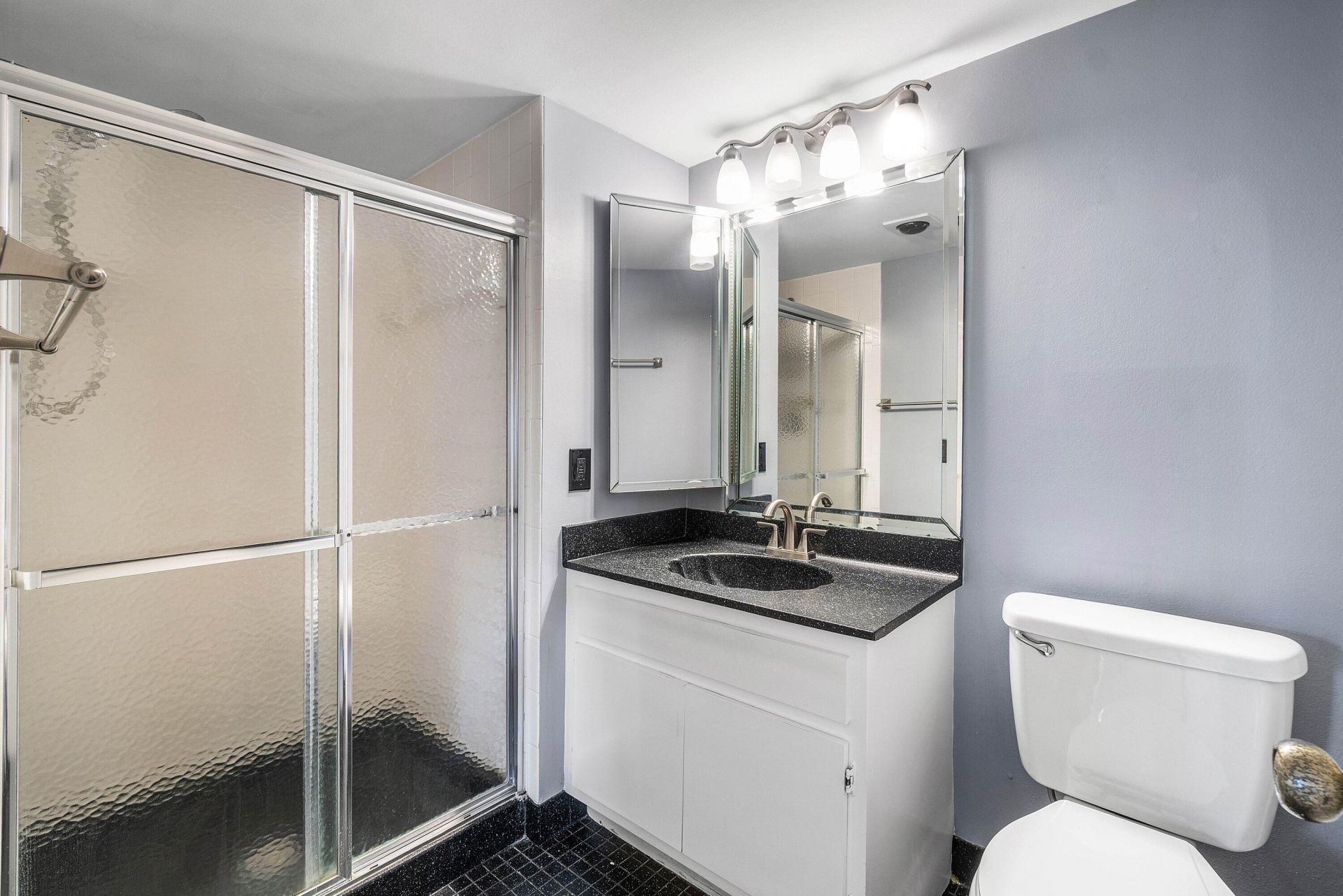 3 Stratford Drive E, Unit G, Boynton Beach, FL 33436 Photo