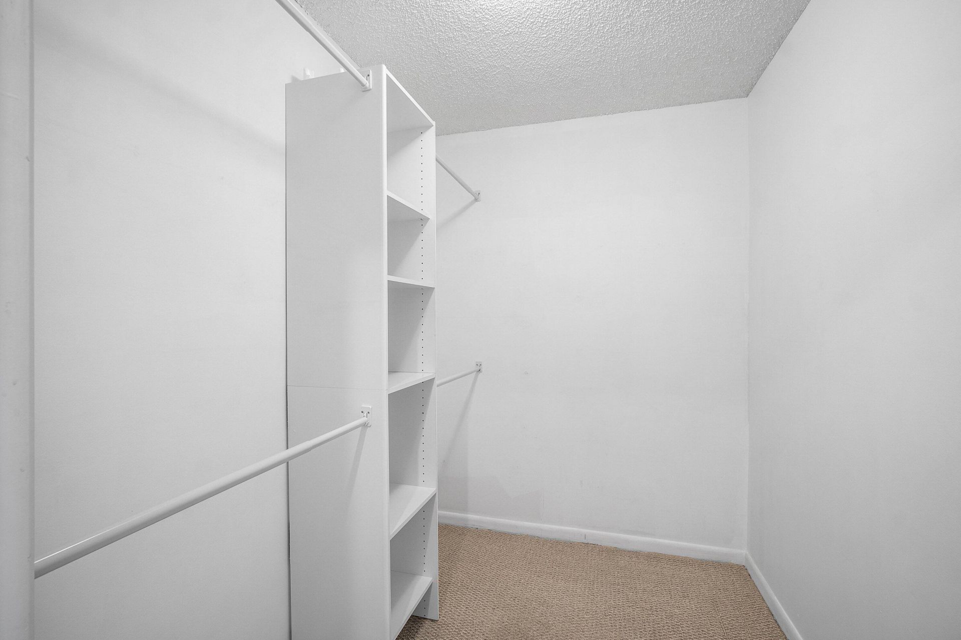3 Stratford Drive E, Unit G, Boynton Beach, FL 33436 Photo