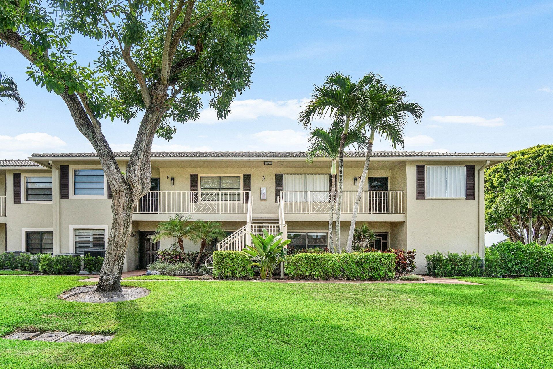 3 Stratford Drive E, Unit G, Boynton Beach, FL 33436 Photo