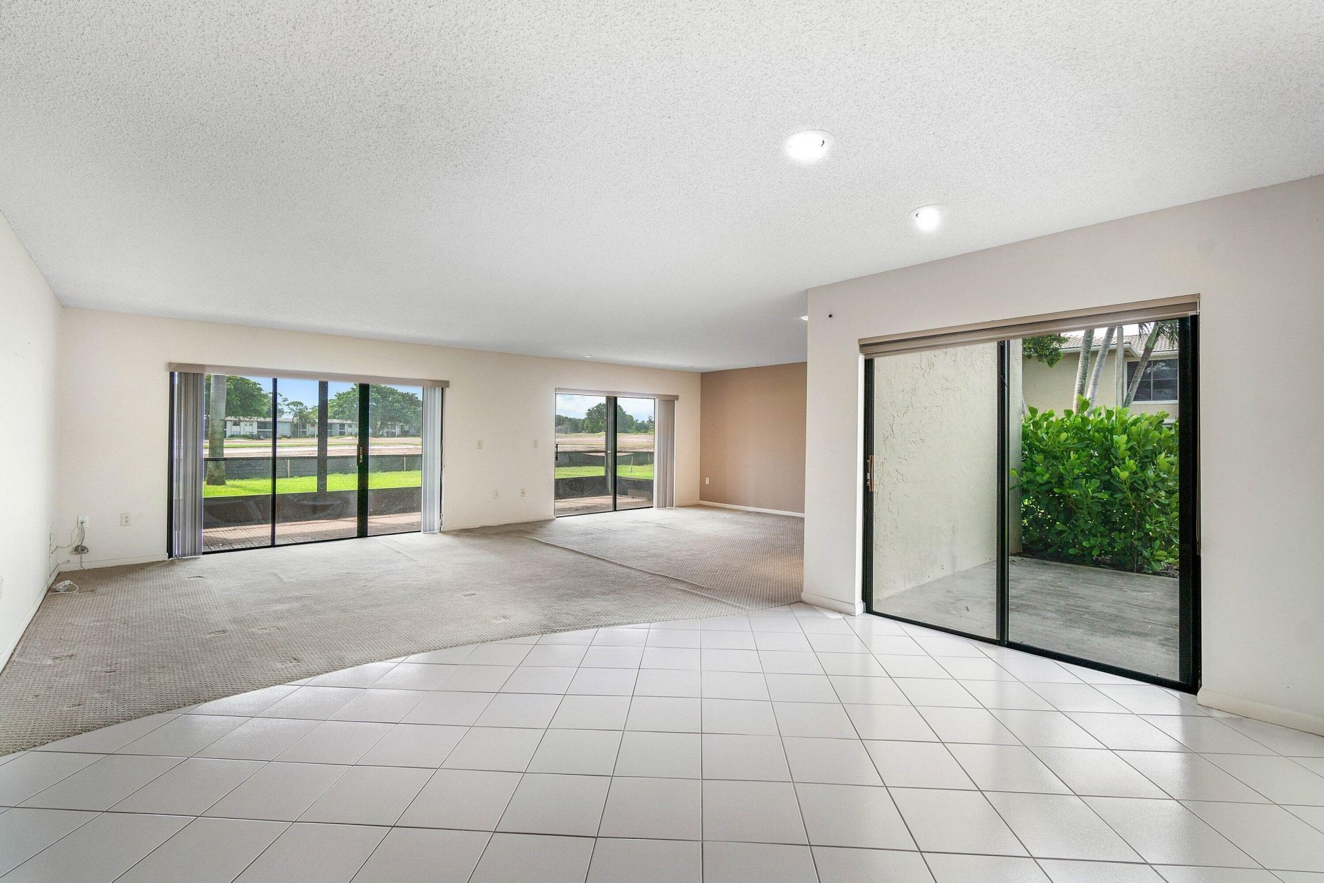 3 Stratford Drive E, Unit G, Boynton Beach, FL 33436 Photo