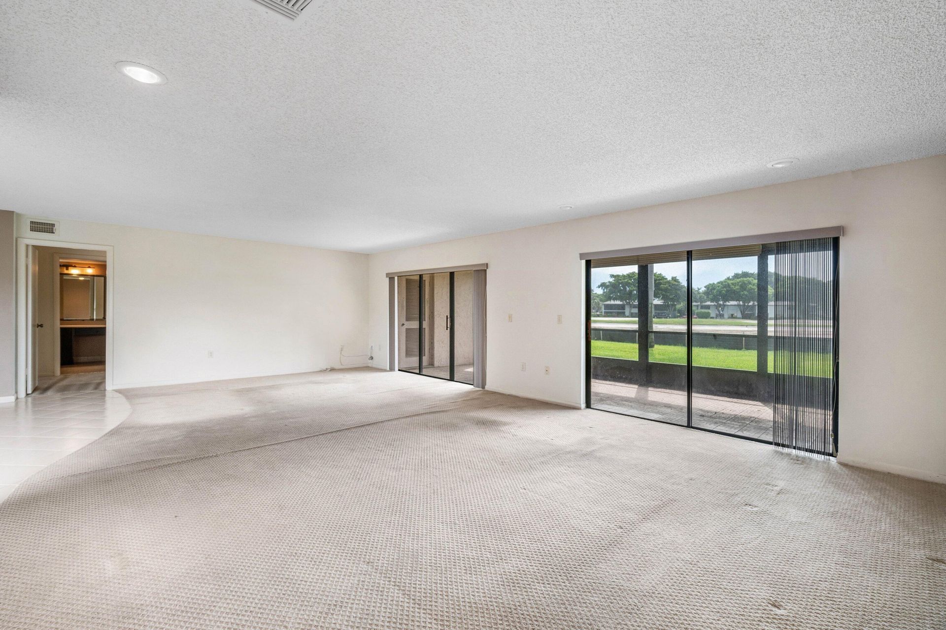 3 Stratford Drive E, Unit G, Boynton Beach, FL 33436 Photo