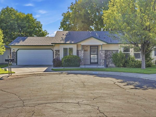 2288 N Linda Vista Pl, Boise, ID 83704
