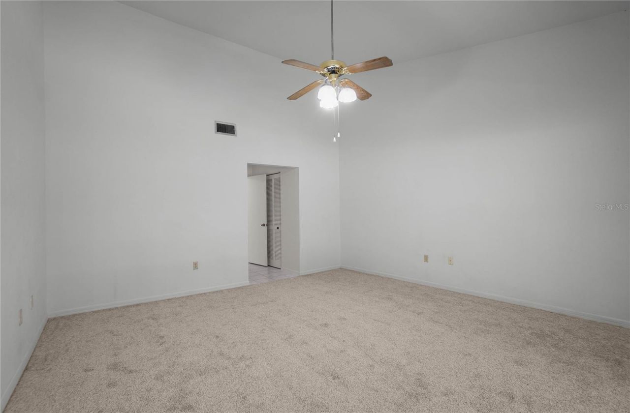 270 E Glassboro Court , Unit 2B, Hernando, FL 34442 Photo