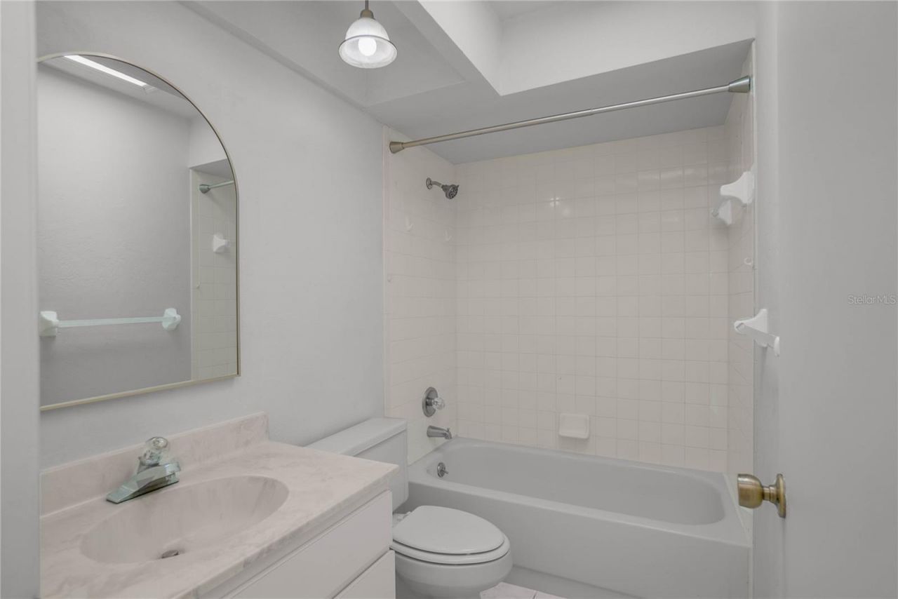 270 E Glassboro Court , Unit 2B, Hernando, FL 34442 Photo