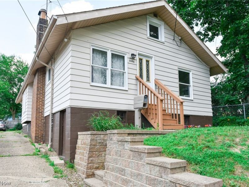 2696 Christensen Avenue, Akron, OH 44314 Photo 3