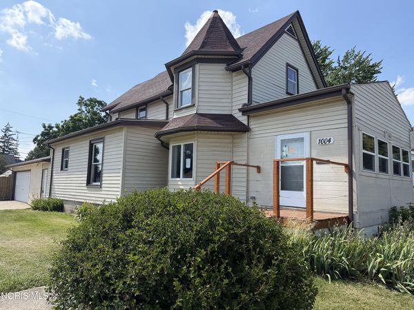 1004 Alger Street , Fremont, OH 43420