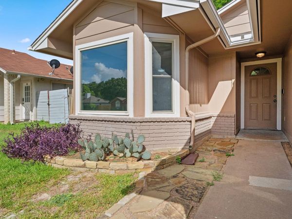 16308 Parkway DR, Pflugerville, TX 78660