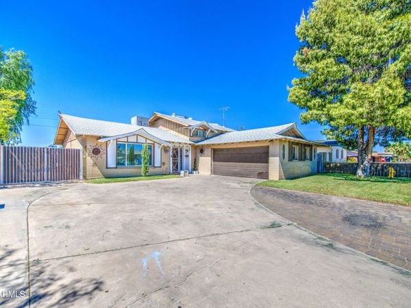 4306 W CLAREMONT Street, Glendale, AZ 85301
