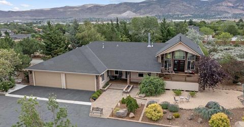 14430 Spezia Road, Reno, NV 89511 Photo
