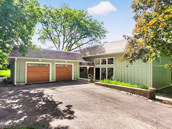 268 Scenic Drive, Tower Lakes, IL 60010