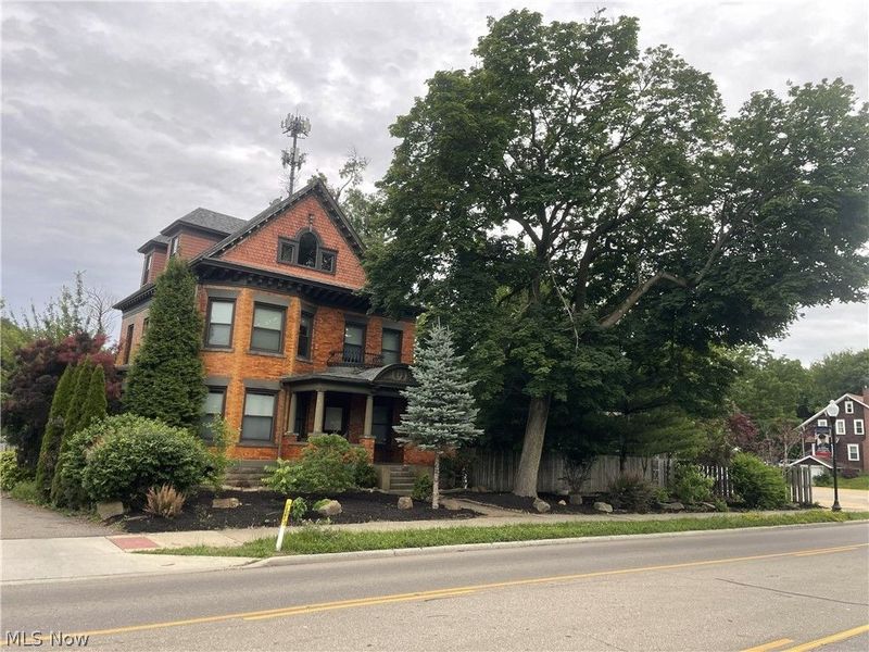 740 S Union Avenue, Alliance, OH 44601 Photo 2