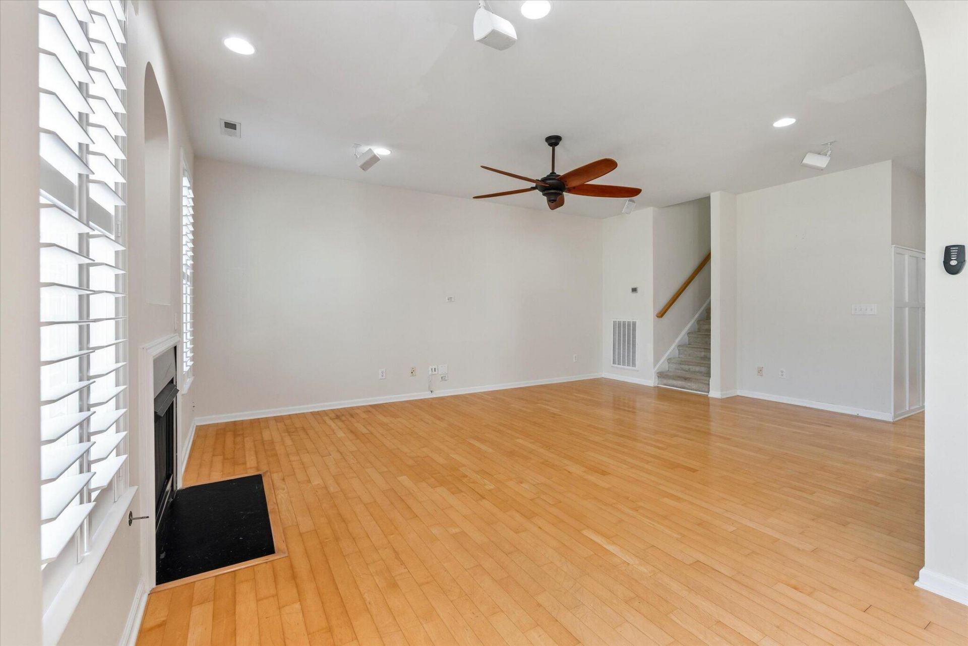 3020 Candela Grove Drive Photo 10
