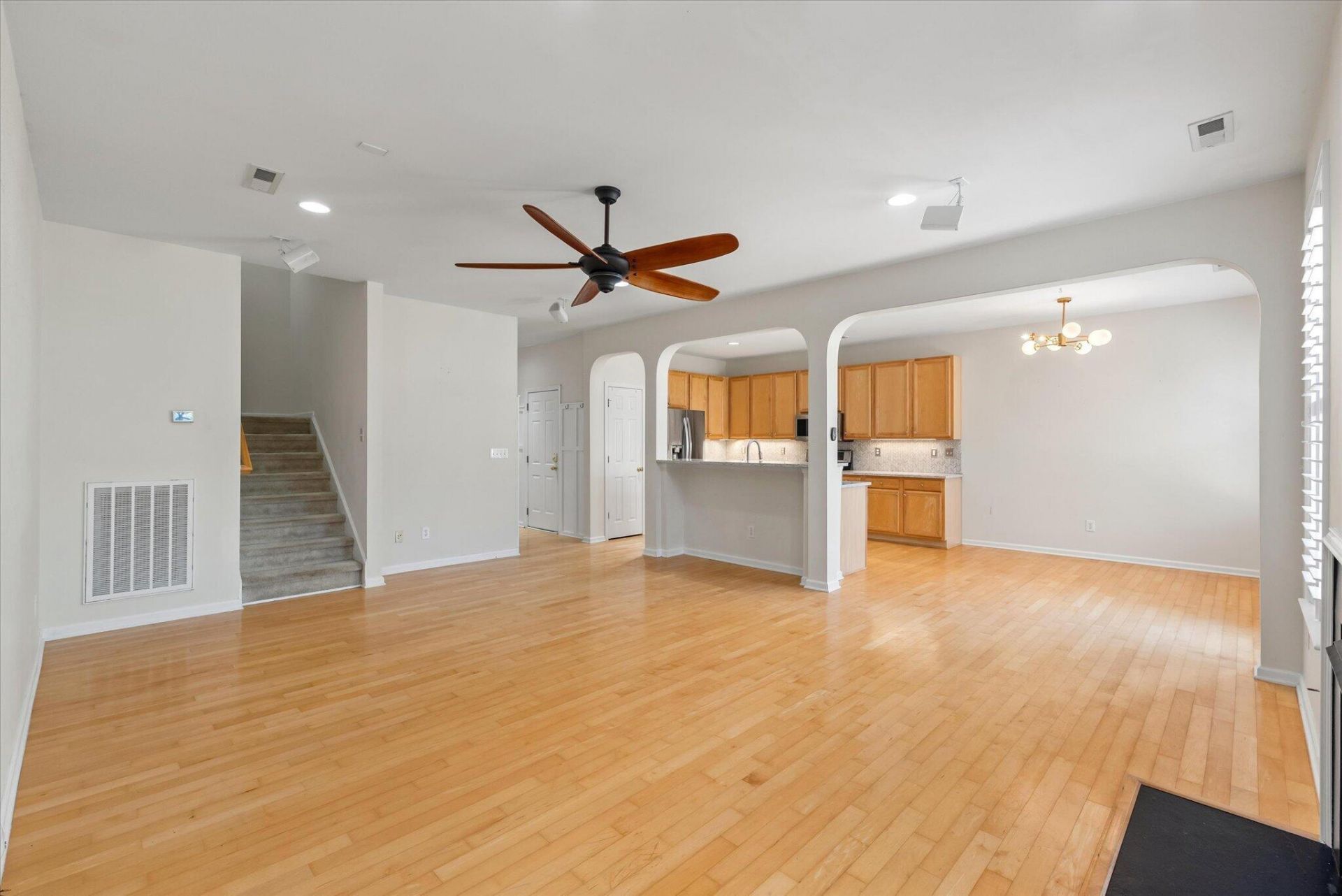3020 Candela Grove Drive Photo 11