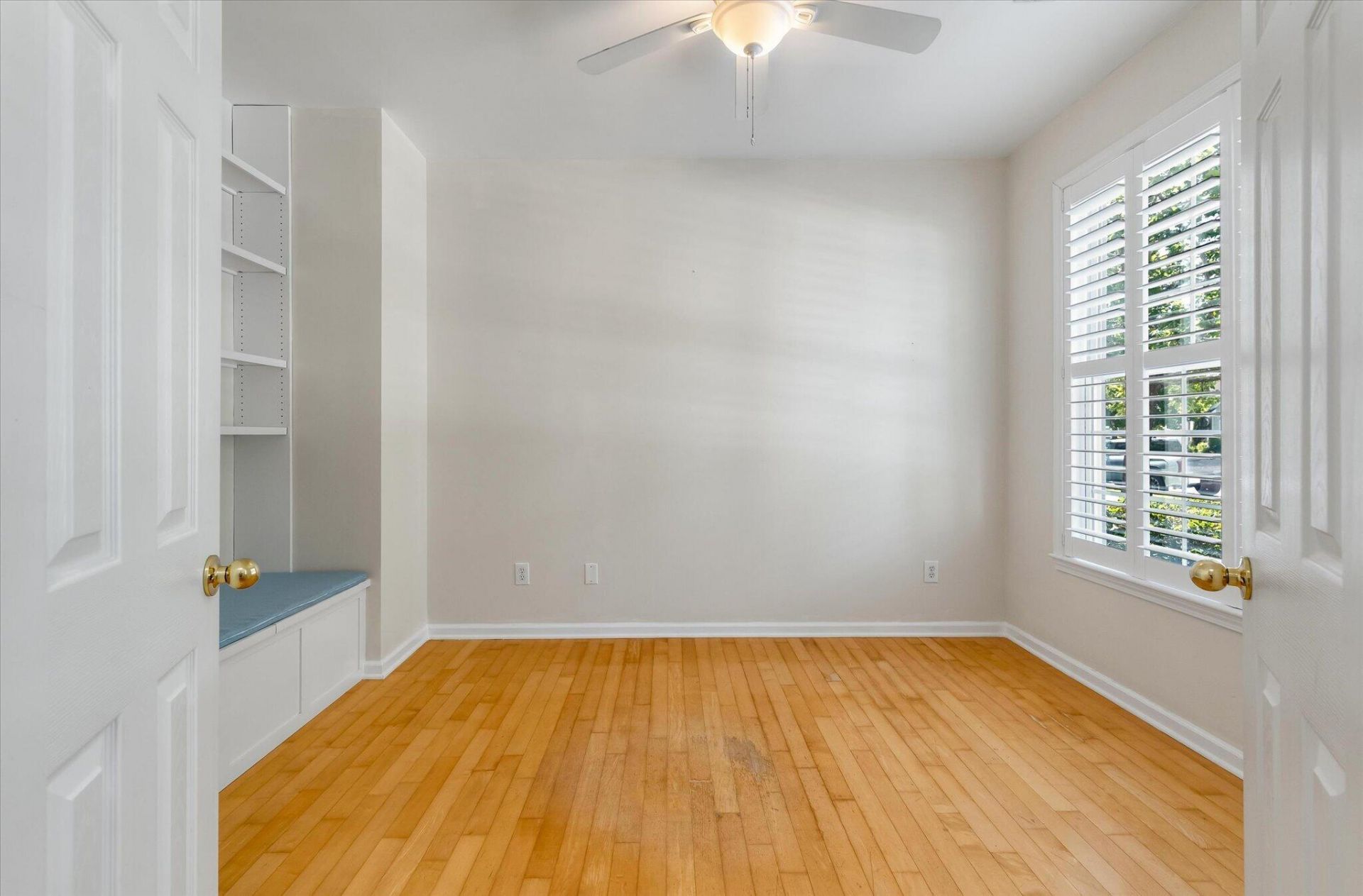 3020 Candela Grove Drive Photo 4