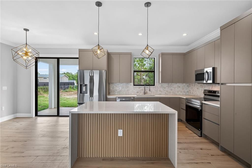 848 Desoto Blvd S, Naples, FL 34117 Photo