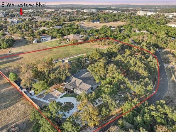 1739 Starwood DR, Cedar Park, TX 78613