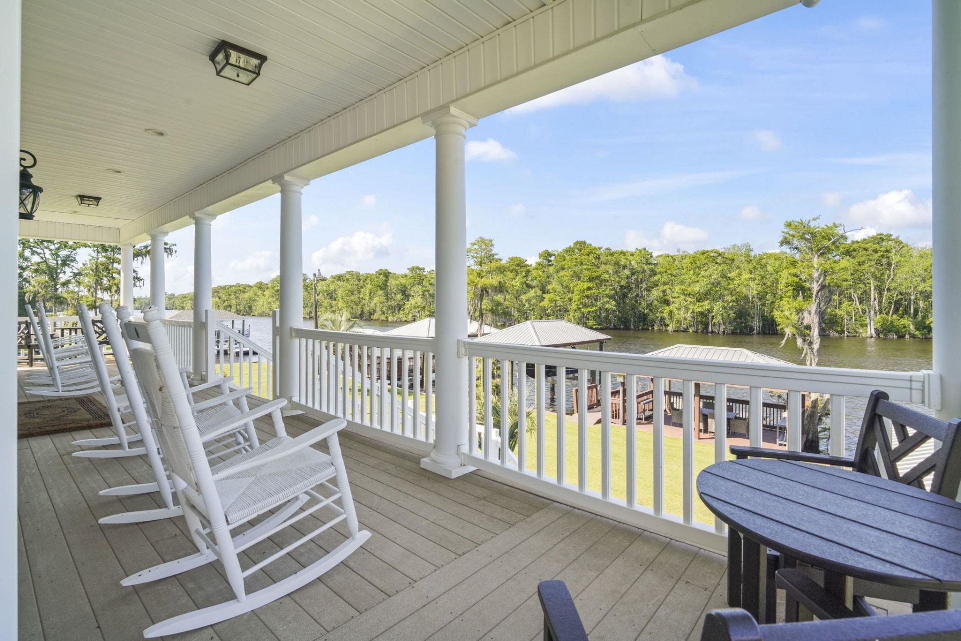 480 River Front N  Photo 11