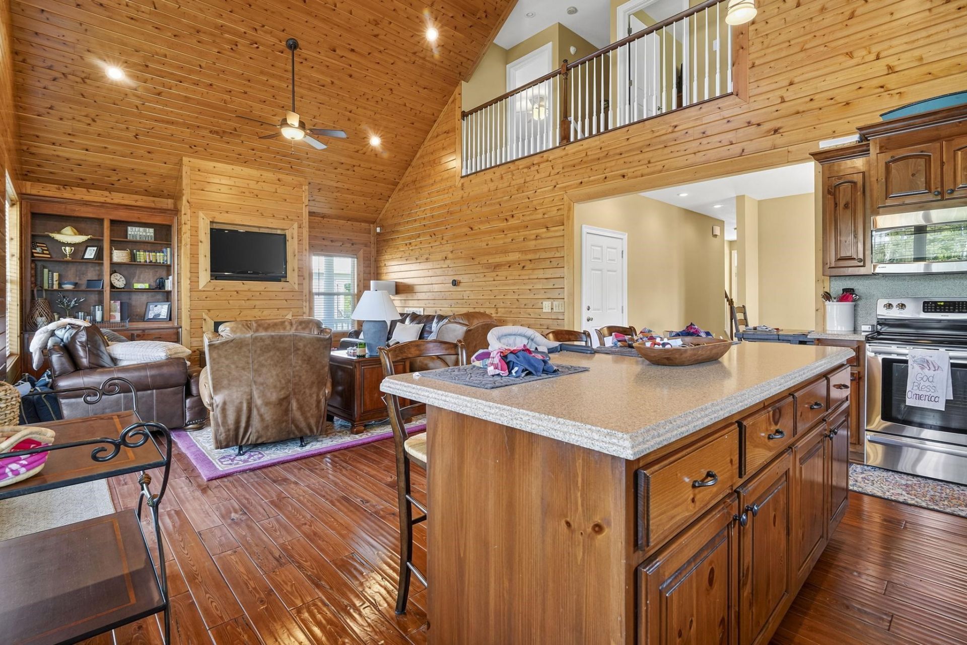 480 River Front N  Photo 32