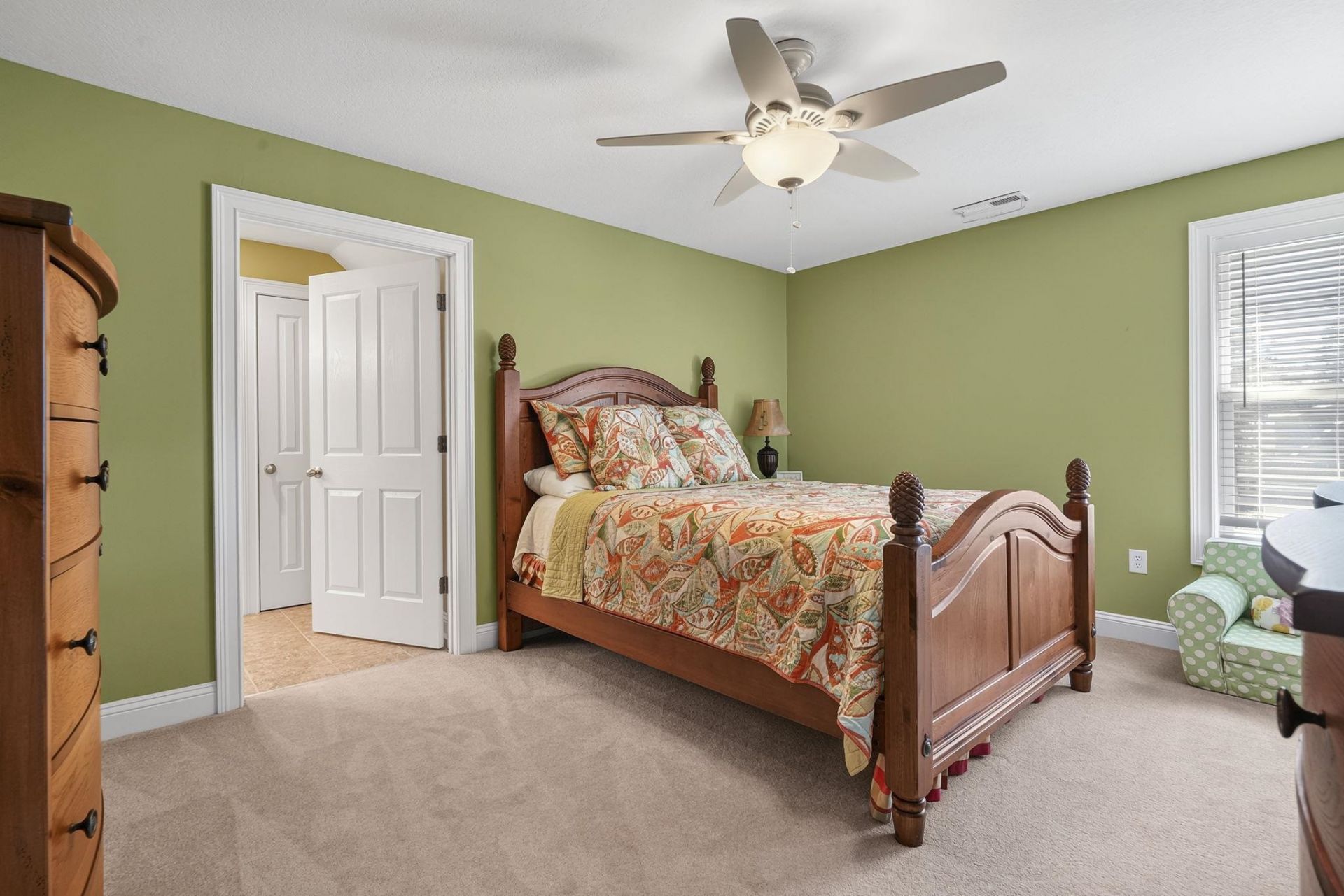 480 River Front N  Photo 41