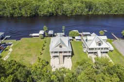 480 River Front N  photo 4