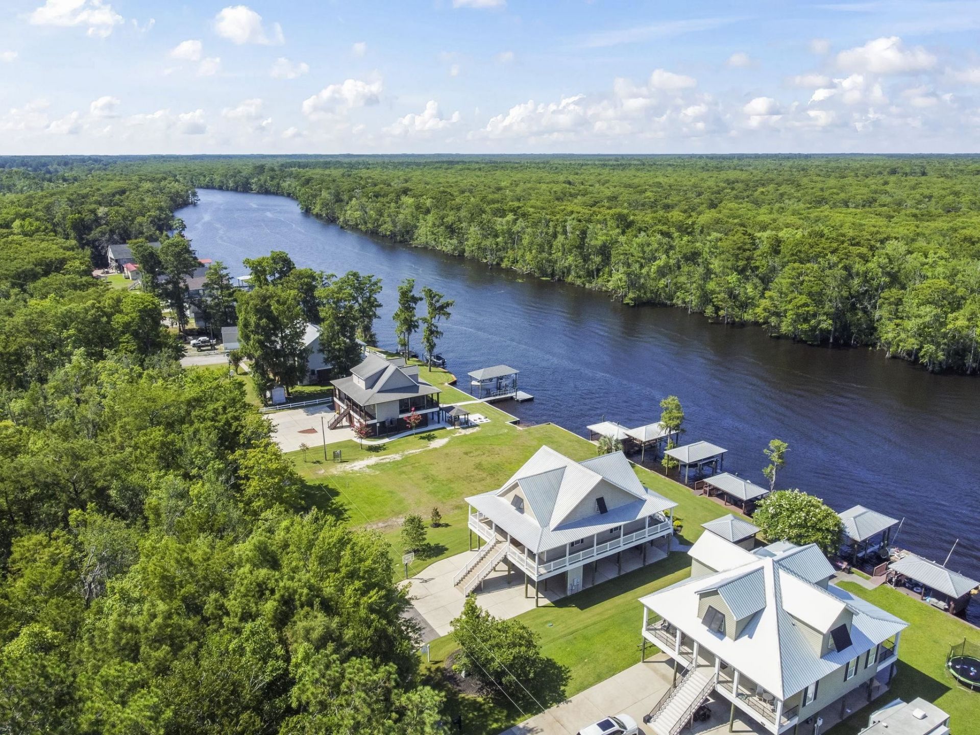 480 River Front N  Photo 6