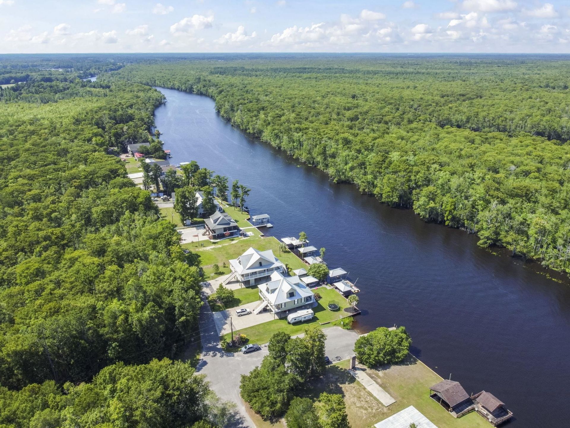 480 River Front N  Photo 8