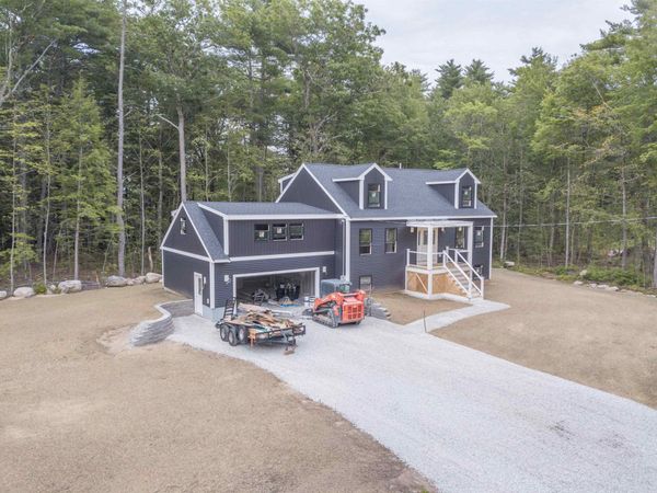 73 Spruce Road, Middleton, NH 03887