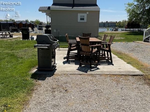 2306 River Avenue, Sandusky, OH 44870