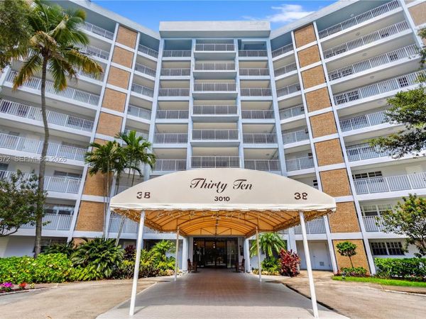 3010 N Course Dr , Unit 510, Pompano Beach, FL 33069